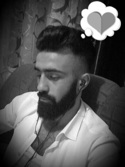  ,   Arman, 32 ,   