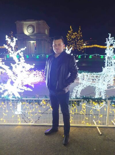  ,   Dima, 39 ,   ,   