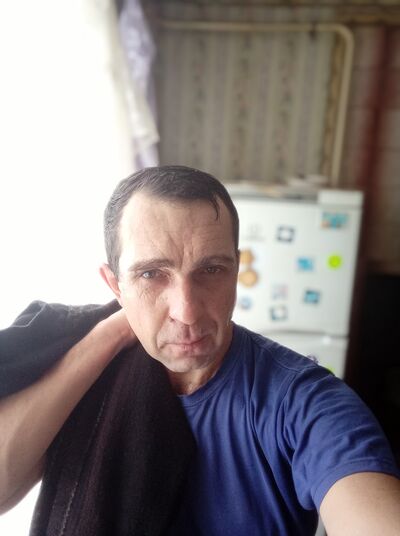  ,   Vlad, 40 ,   c 