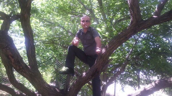  ,   Mher, 39 ,   