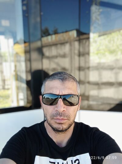  ,   Salih, 49 ,   ,   