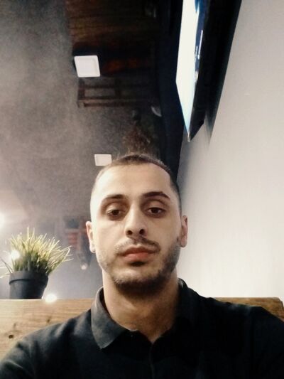  ,   David, 33 ,   ,   , c 