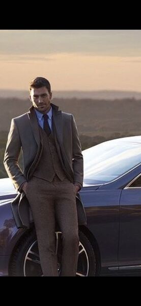  ,   Kiton, 37 ,   