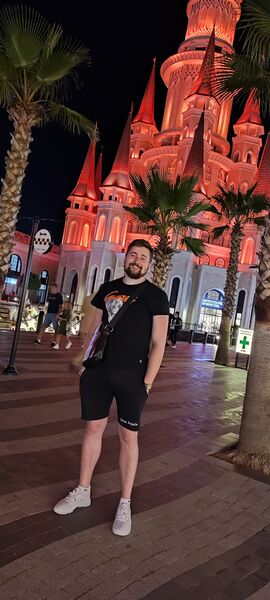  Mosonmagyarovar,   Sergey, 30 ,   ,   , c 