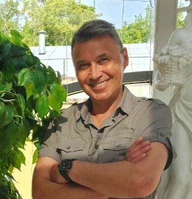  ,   Lucas, 55 ,   ,   