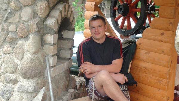  ,   Andrej, 43 ,   ,   , c 
