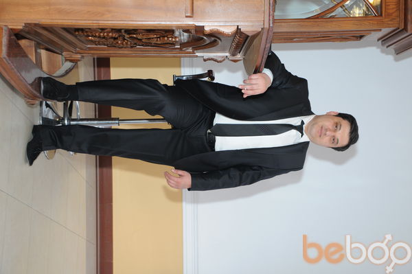  ,   Brad pitt, 44 ,  