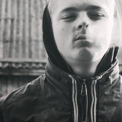  ,   Ivan, 28 ,   