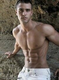  ,   Kiril, 39 ,   