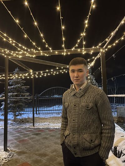  ,   Stan, 24 ,   ,   