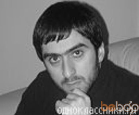  ,   Artur, 42 ,   