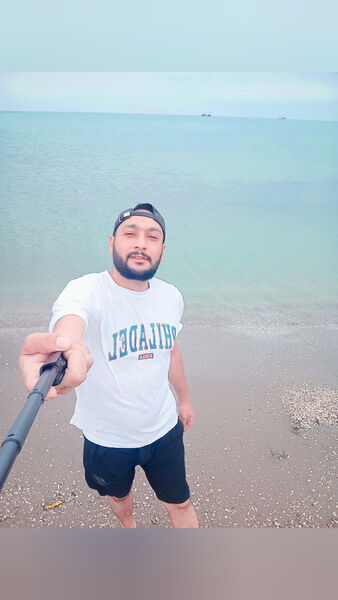  ,   Ruslan, 32 ,   ,   