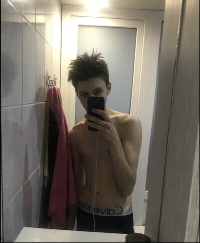  Bedzin,   Maksik, 26 ,   ,   