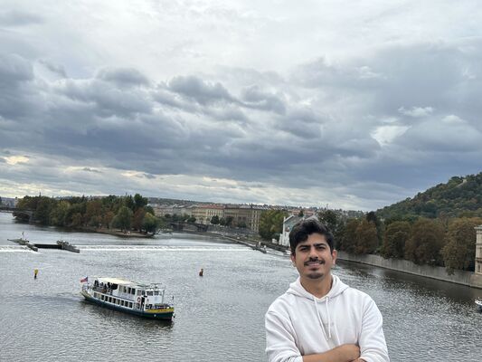  ,   Ghazanfar, 31 ,   ,   