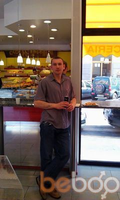  ,   Viktor, 38 ,   