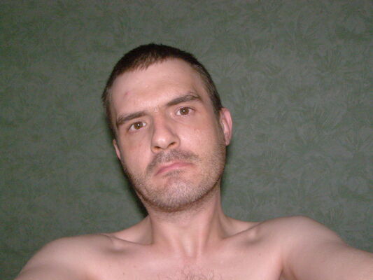  ,   Alex, 44 ,  
