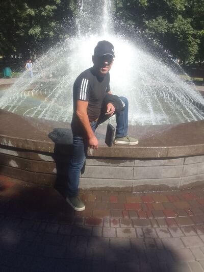  ,   Walerij, 56 ,   ,   