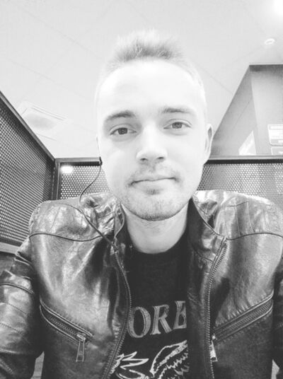  ,   Robert, 32 ,   , 