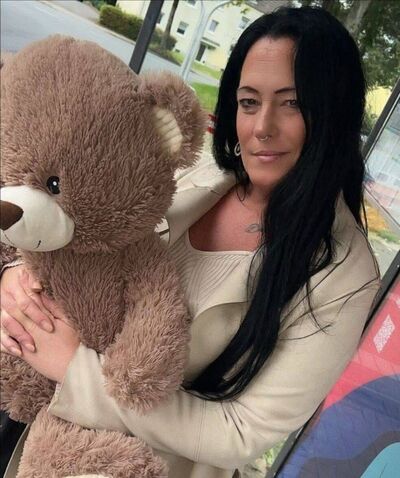  ,   Nicole, 43 ,   ,   , c 