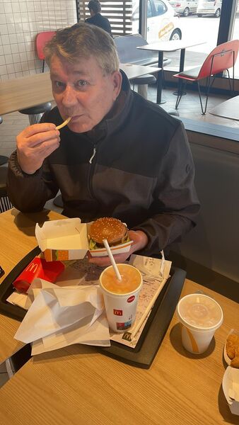  ,   Alex, 65 ,   ,   