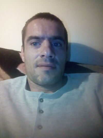  ,   Ruslan, 44 ,   ,   , c 