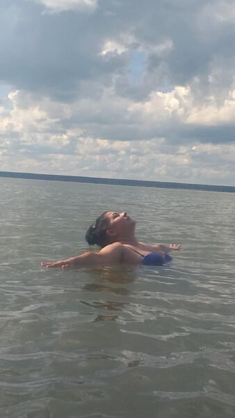  ,   Nadejda, 37 ,   ,   , c 