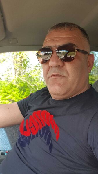  Podgorica,   R, 44 ,   ,   , c 