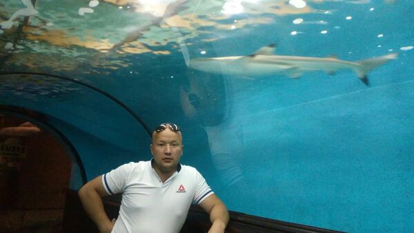 ,   Vladislav, 34 ,   ,   