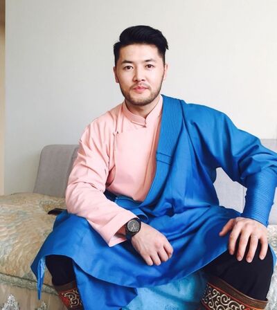  -,   Roman, 28 ,   ,   