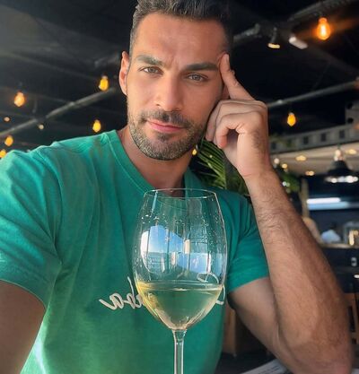  Ramat Gan,   Adam, 37 ,   ,   
