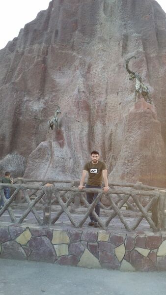  --,   Ramin, 34 ,   ,   , c 