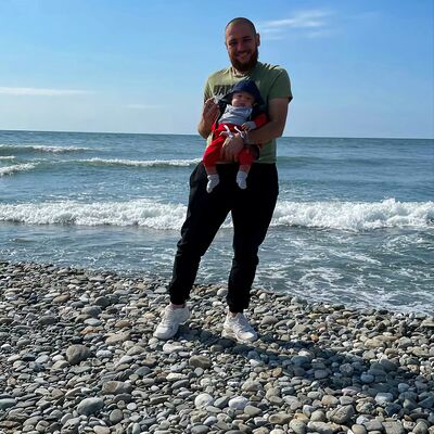  ,   Ruslan, 33 ,   ,   