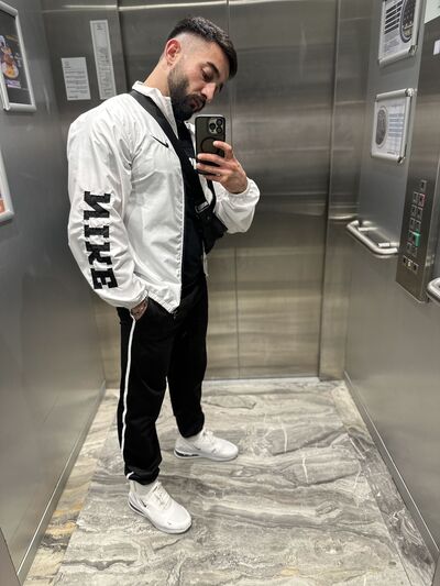  ,   Elmar, 32 ,   ,   