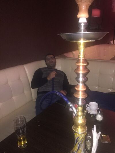  ,   Armen, 37 ,   ,   , c 