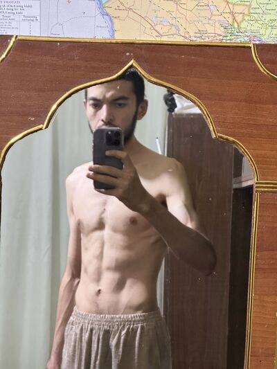  ,   Iskandar, 29 ,   ,   