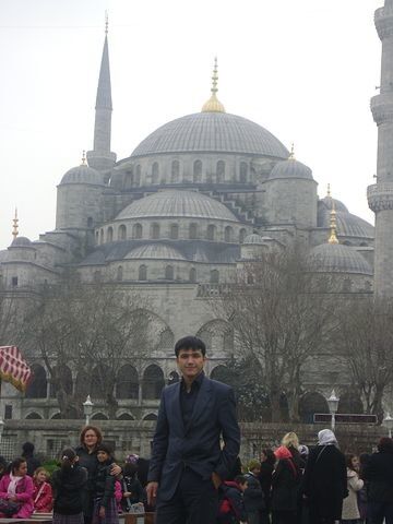  ,   Leon_Akbar, 39 ,   ,   , c 