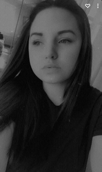  ,   Kristisha, 21 ,     