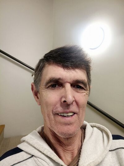  Trollhattan,   Olegek, 56 ,   ,   