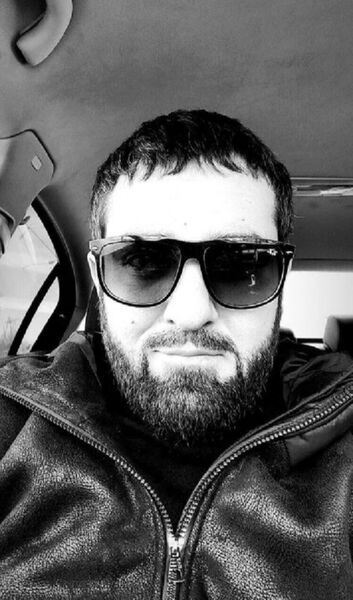  ,   Marat, 39 ,   ,   