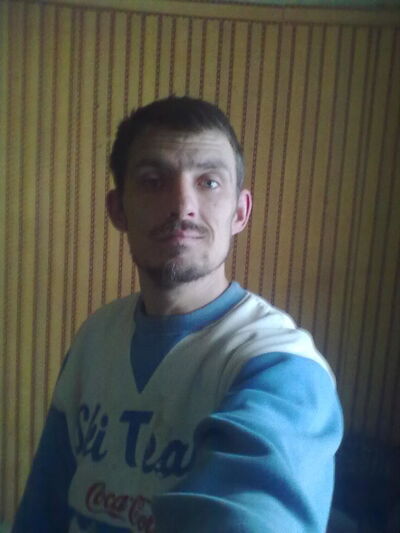  ,   Aliksej, 42 ,   