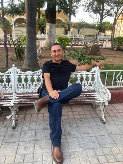  Agua Caliente,   Luis, 51 ,     , c 