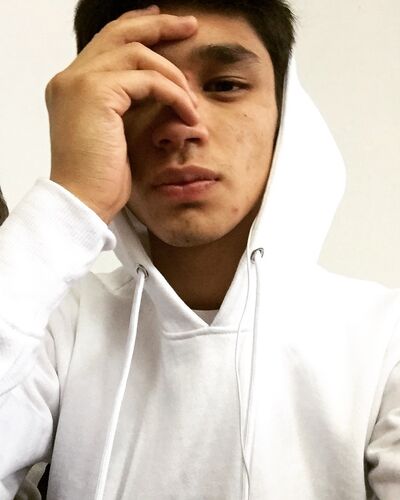  ,   Alex, 26 ,   