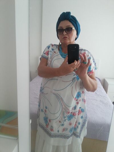  ,   Magda, 62 ,   ,   , c 