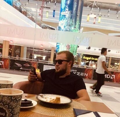  ,   Evgeni, 28 ,   ,   