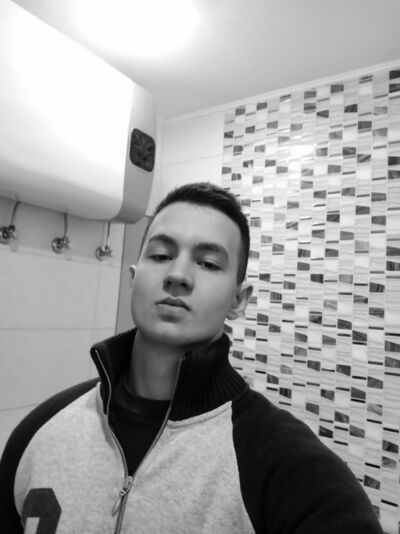  ,   Man, 44 ,   ,   