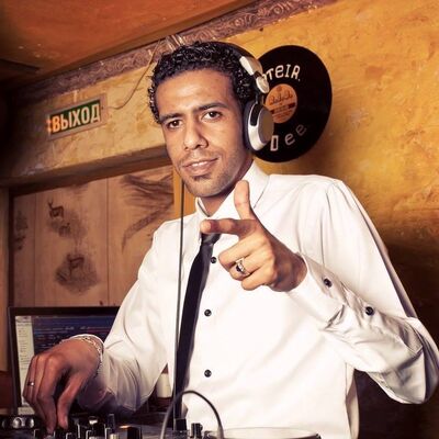  -,   Mohamed, 40 ,   ,   