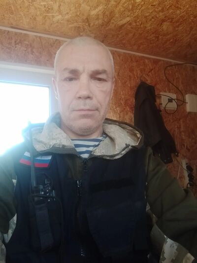  ,   Petr, 52 ,   ,   