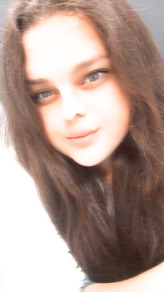  ,   Darya, 22 ,   ,   