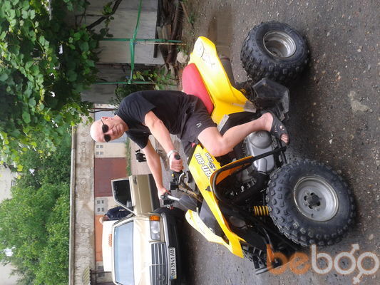 ,   Viktor, 63 ,   