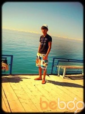  ,   Kanat, 32 ,   